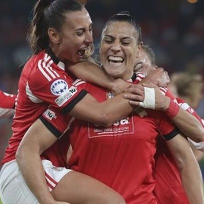 Benfica soma primeiro ponto ao empatar com o Twente