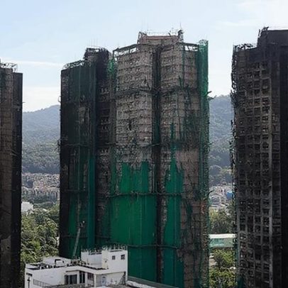 Incêndio em Hong Kong deixa 128 mortos