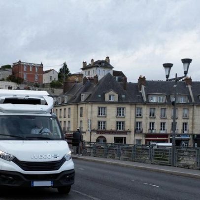Sistema de travagem transforma veículos de combustão em híbridos