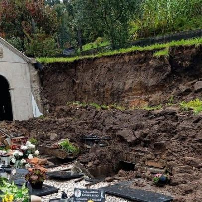 Muro desaba no cemitério de Cesar, causando prejuízos significativos