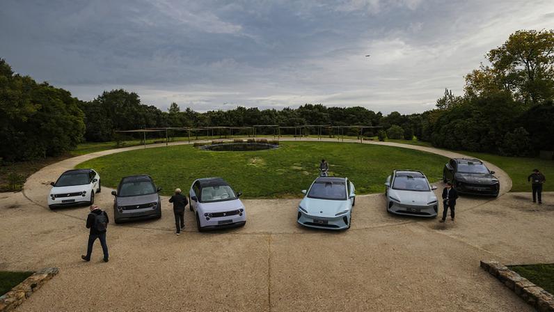 Nio e Firefly entram oficialmente em Portugal