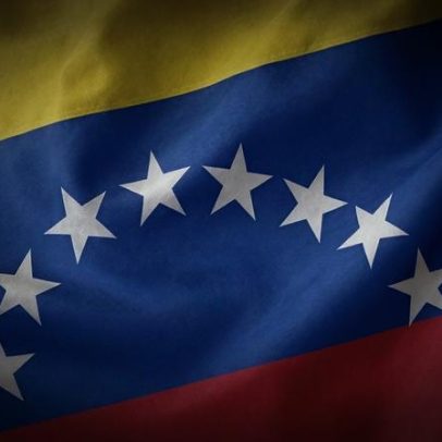 Venezuela mira ampliar voos com a Rússia após revogação de seis concessões