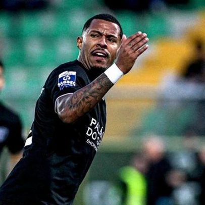 André Clóvis é Jogador do Mês na Liga 2