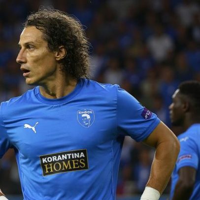 David Luiz faz história pelo Pafos com recorde notável na Liga dos Campeões