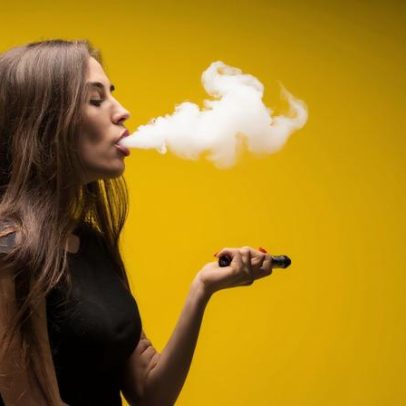 Bruxelas pretende taxar mais tabaco, elevando preço de maço em 1,22€