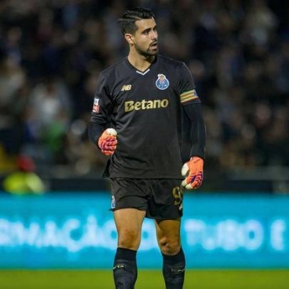 Vítor Baía questiona por que Diogo Costa ainda não trocou de clube