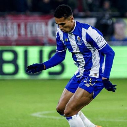 FC Porto fortalece os flancos com dois jogadores na defesa
