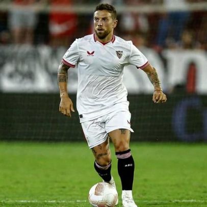 Papu Gómez regressa aos relvados após suspensão de dois anos