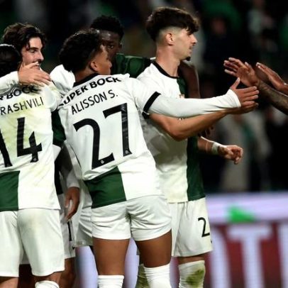 No recreio do leão, o professor Trincão diverte-se com as notas do Sporting