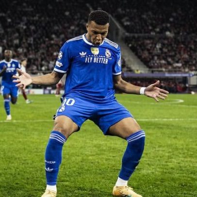 Mbappé comenta ironia sobre cânticos de adeptos do Olympiakos