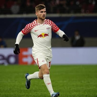 Avançado do RB Leipzig pretende juntar-se a Messi