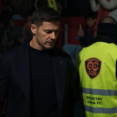 Contestação a Xabi Alonso aumenta tom e pressiona o grupo