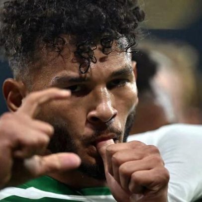 Finalização de Suárez é boa, assistência de Catamo.