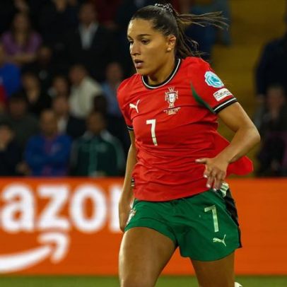 Kika Nareth lesionada e inconsolável antes do reencontro com o Benfica
