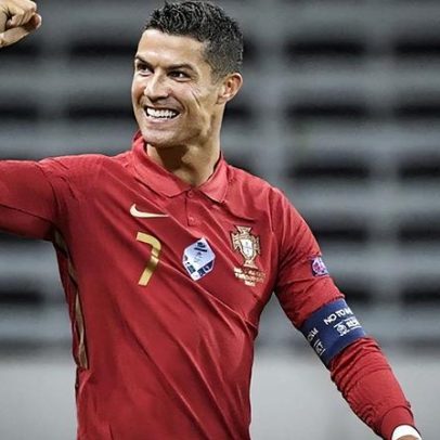 Capitão Ronaldo lidera onda de parabéns de internacionais portugueses