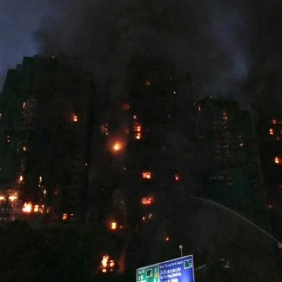 Incêndio em Hong Kong: famílias ainda procuram quase 280 desaparecidos