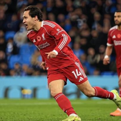 Clubes italianos disputam jogador do Liverpool