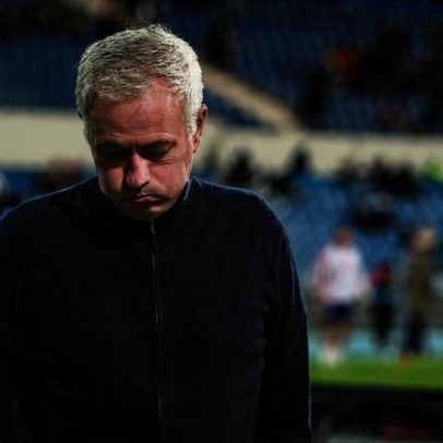 Banha de cobra encontrada no mercado de Mourinho