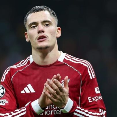 Wirtz tem até ao Natal para salvar carreira no Liverpool, alerta ex-estrela