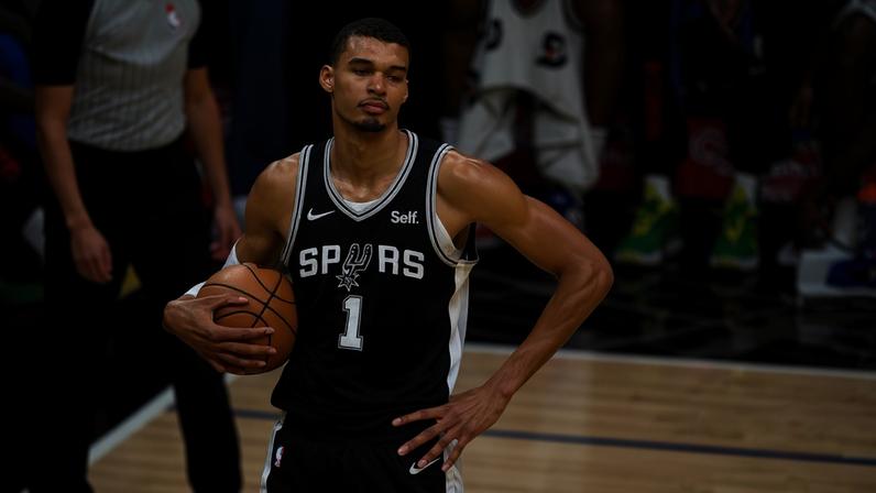 Wembanyama encontra-se com o 'bad boy' da NBA