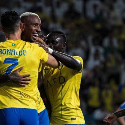 Jogar com Ronaldo descrito como surreal e entre os melhores da história