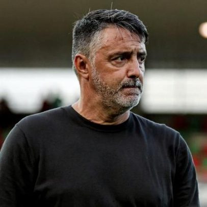 Ararat vence com golo português e Tulipa segue líder invicto