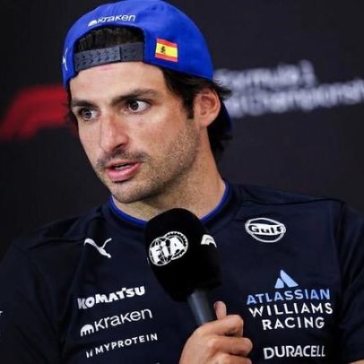 Sainz diz que o carro é dos mais lentos nestas curvas