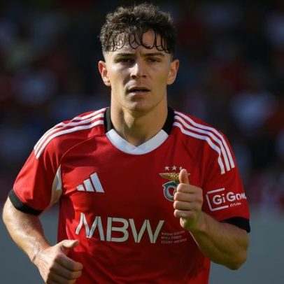 Azar dos graúdos pode abrir caminho aos miúdos do Benfica