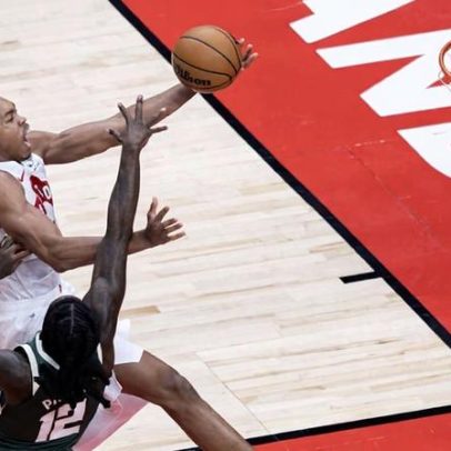 Raptors vencem facilmente em Cleveland