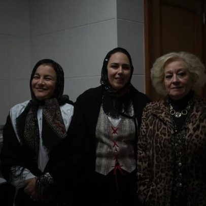 Castanha assada domina a Festa da Castanha molhada