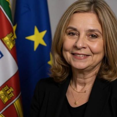 Ministra da Saúde visita o Hospital do Litoral Alentejano às 15h nesta segunda