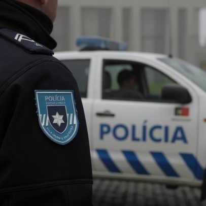 Mulher de 33 anos esfaqueada no Porto; companheiro detido como suspeito