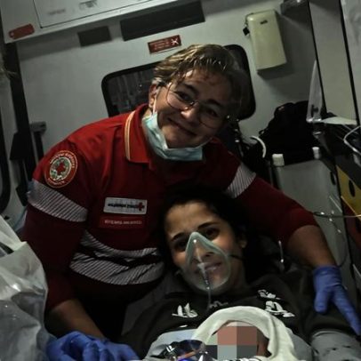 Bebé nasce em ambulância da Cruz Vermelha em Pontével