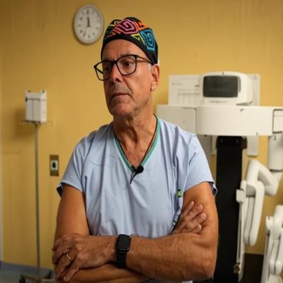 Hospital Garcia de Orta já opera com robô cirúrgico financiado pelo PRR