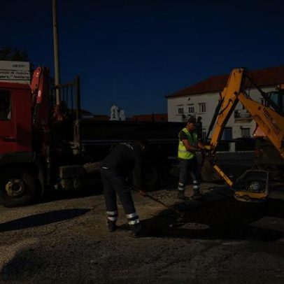 Vendas Novas aplica massas frias durante obras de requalificação de vias