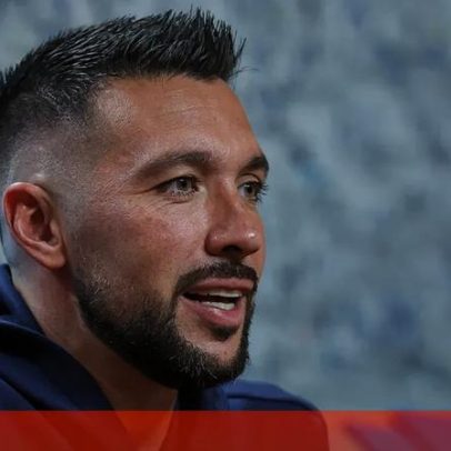 Farioli comenta negociação com Malmö e frase em português perfeito