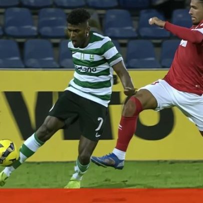 Duarte Gomes analisa erro num lance de canto entre Santa Clara e Sporting