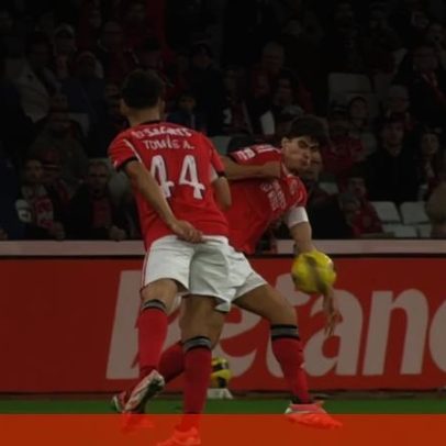 VAR Benfica-Casa Pia iliba por não ter chamado árbitro a penálti de António Silva