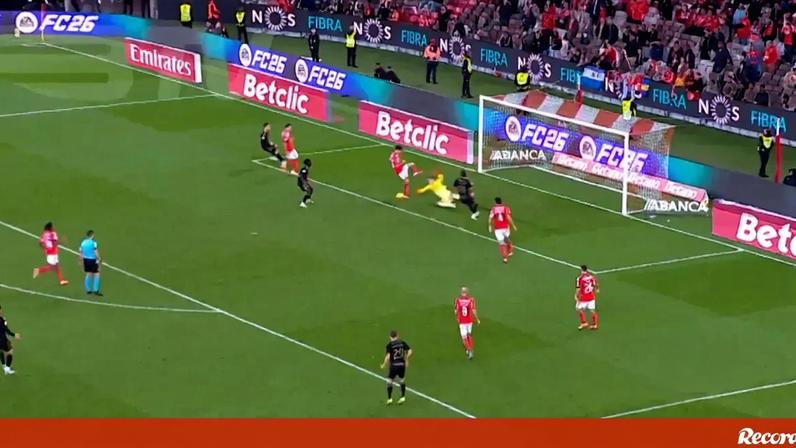 Tito Arantes Fontes comenta o empate do Benfica