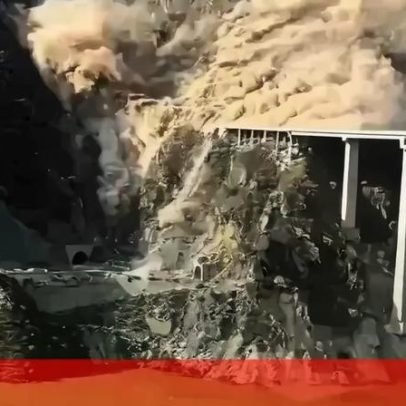 Ponte inaugurada recentemente desaba na China