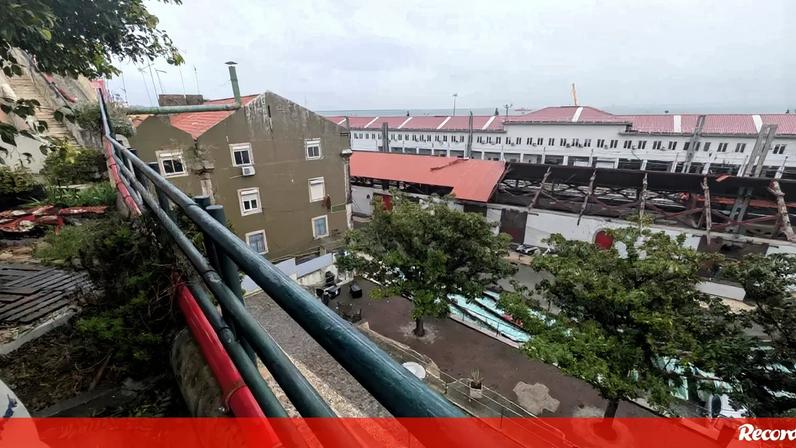 Telhado da Estação de Santa Apolónia cai por vento forte