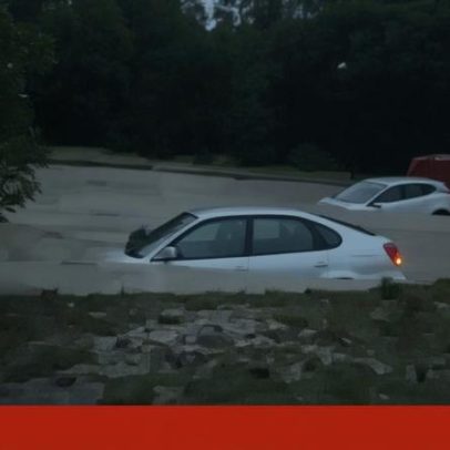 Carros quase submersos em estrada de Sesimbra, vídeos do Record