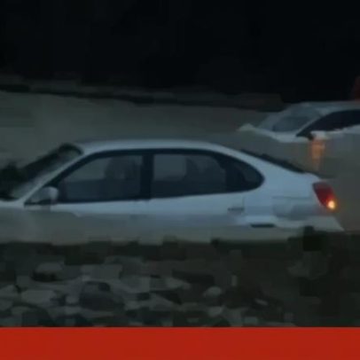 Mau tempo deixa casal idoso morto por afogamento, 16 mil sem luz e campo desaba