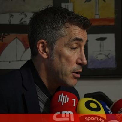 Bruno Lage abre livro sobre Mourinho, paz com Mário Branco e saída de Aktürkoglu