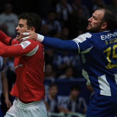 Porto e Benfica empatam e mantêm liderança partilhada no campeonato de andebol
