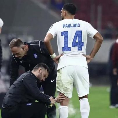 Pavlidis sai com queixas no joelho esquerdo no Benfica
