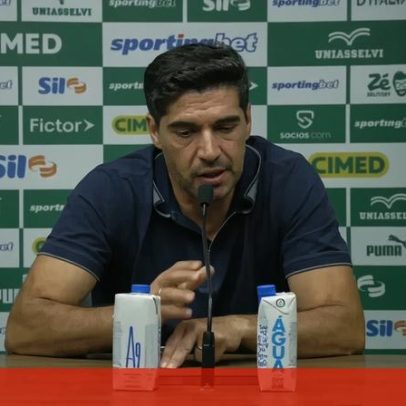 Palmeiras volta a perder e Abel Ferreira diz que faltaram pilhas