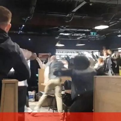 Golo aos 90+6 de Parrott emociona fãs no Aeroporto de Dublin