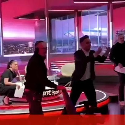 Antiga figura da Irlanda insulta Szoboszlai em directo e pede desculpa