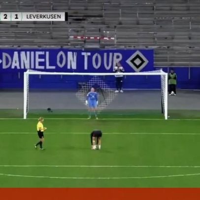 Mascote do Hamburgo distrai jogadoras do Leverkusen e consegue-o